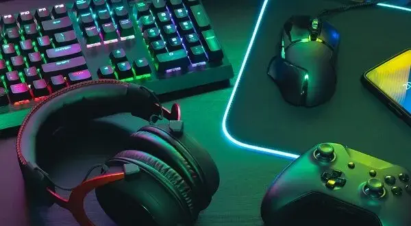 Jaki joystick do PC: najlepsze modele, które nie zawiodą w grze